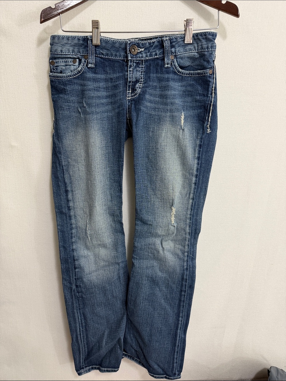 Women’s BKE Mid Wash Blue Stella Straight Jeans